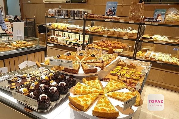 Tiệm bánh tour Les Jour ở TPHCM là một trong những điểm đáng ghé thăm
