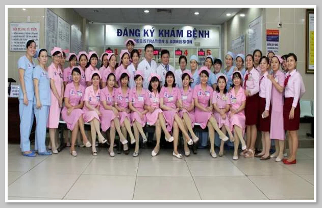 Đội ngũ bác sĩ và y tá ở Bệnh viện Triều An được đánh giá cao về chuyên môn và kinh nghiệm 