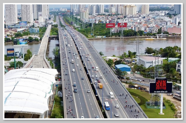 Cầu Sài Gòn là tuyến đường giao thông huyết mạch của TPHCM