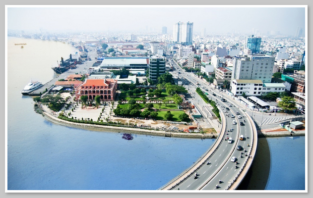 Hình ảnh Cầu Khánh Hội nhìn từ cao 