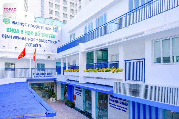 Bệnh viện được trang bị cơ sở hạ tầng hiện đại, máy móc tiên tiến và không gian khám chữa bệnh thoải mái