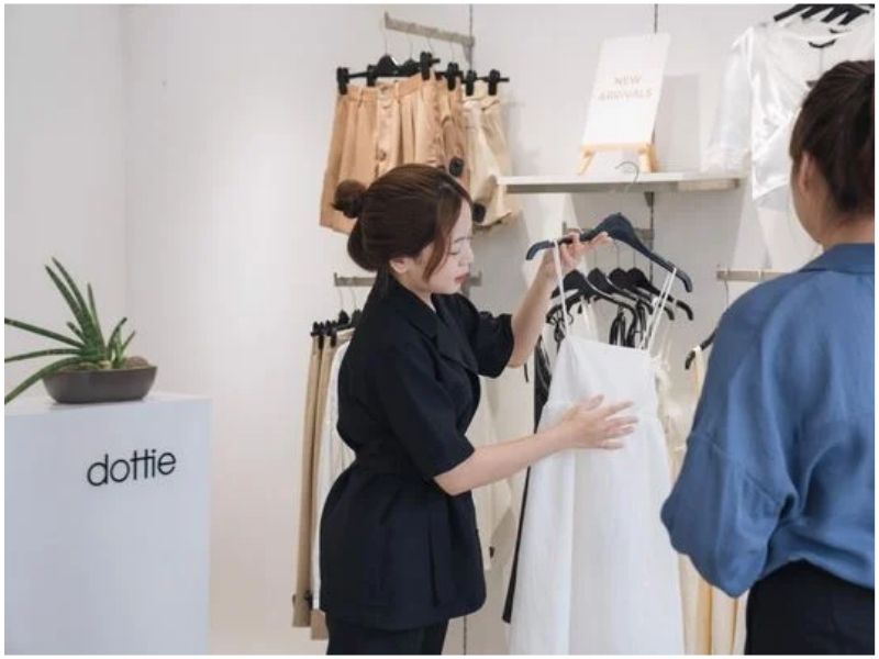 Dottie Store - Shop bán áo thun nữ đẹp ở TPHCM với mức giá tầm trung
