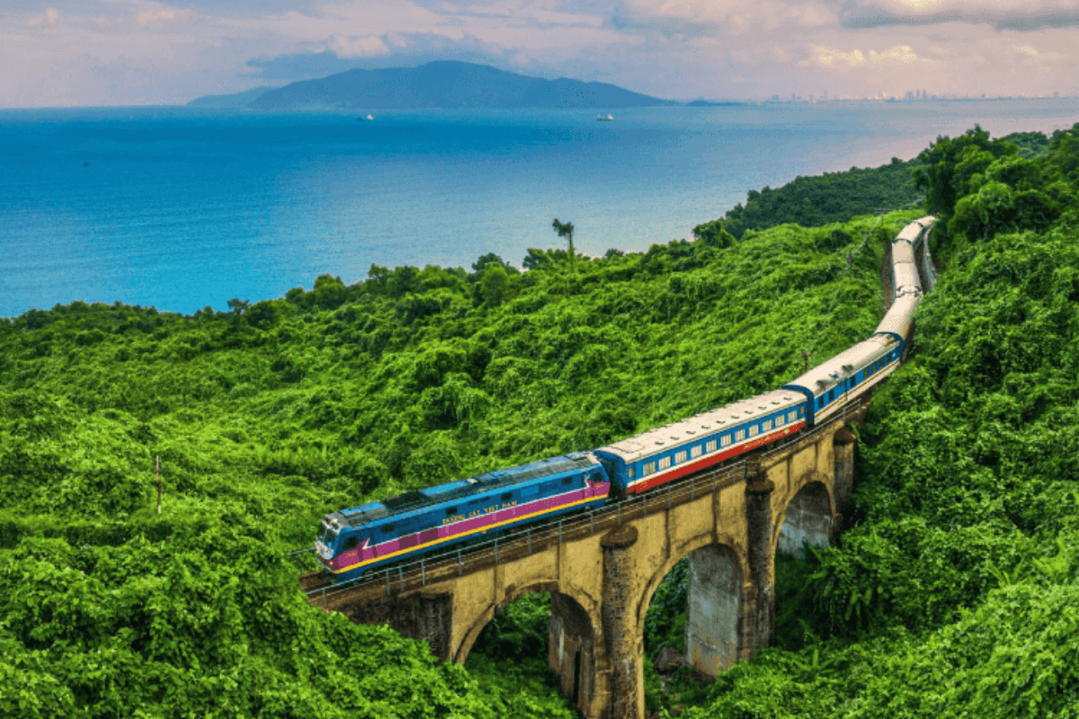 Đoàn tàu hỏa hiện đại chất lượng cao